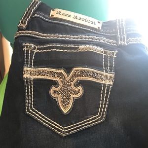 Easy Fit Rock Revival Jeans!